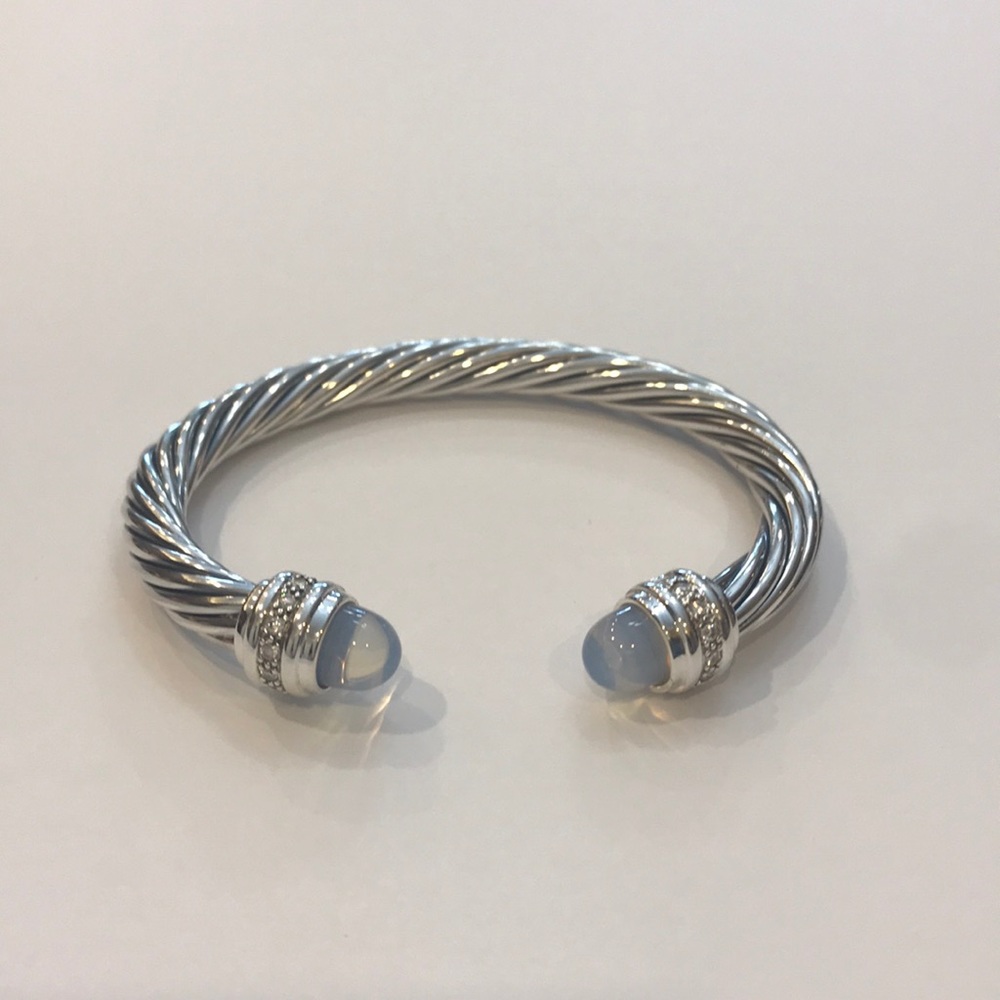 ♥️♥️SOLD♥️♥️DAVID YURMAN 7mm Moonstone & Diamond - Picture 2 of 13